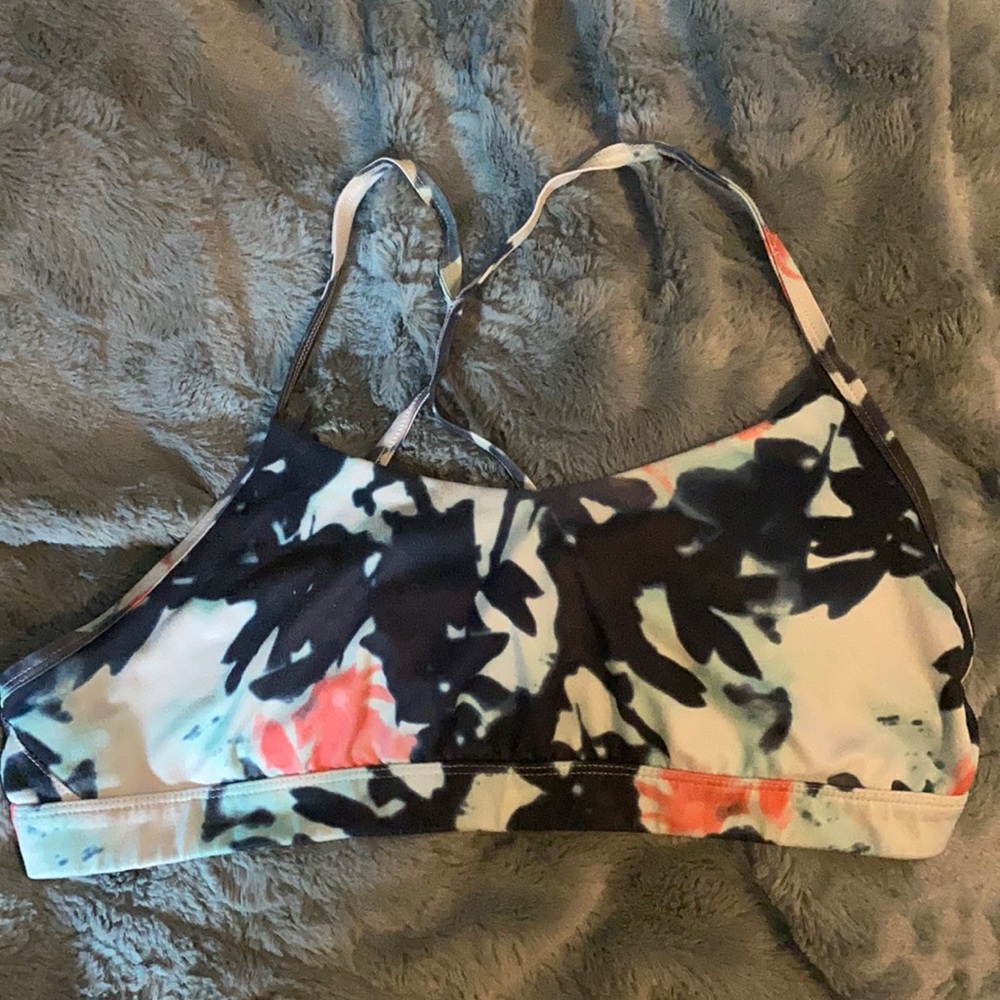 Old navy sports bra